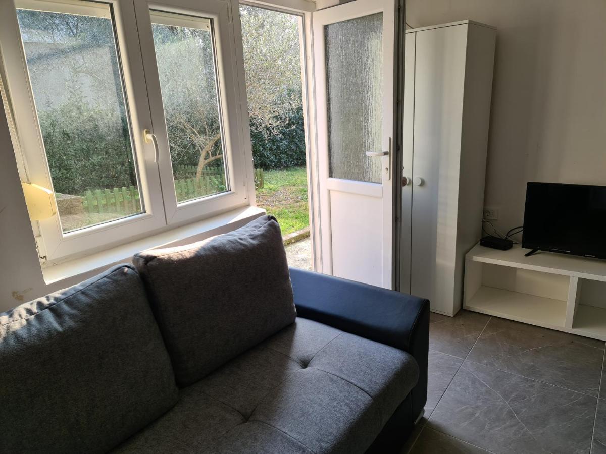 Ferienwohnung Marton Krk Exterior foto